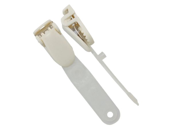 pinza plastico nailon moldeado blanca